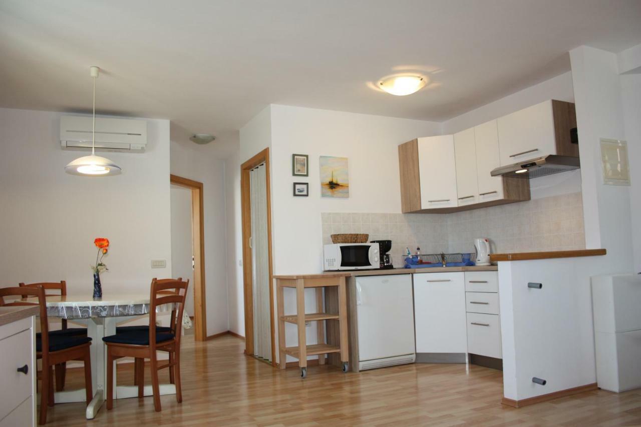Apartment Nirvana ヴルサル エクステリア 写真